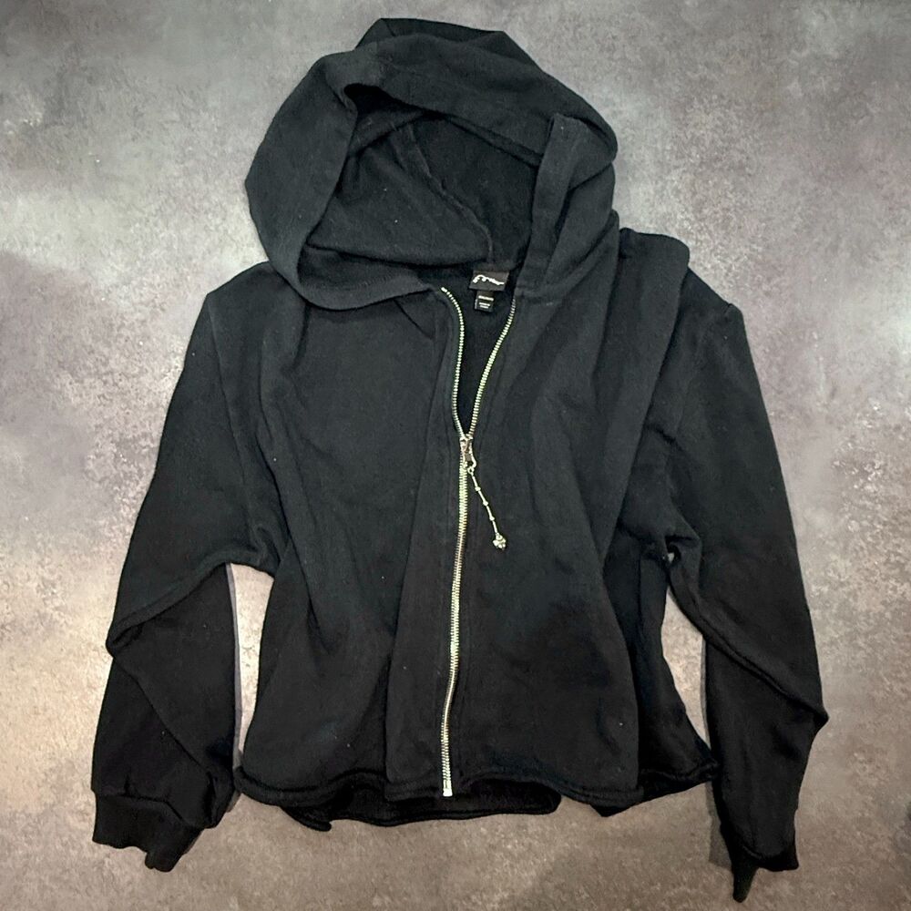 art class Girls Crop Hoodie Jacket Black | Charm + Chain Zip | XXL 16/18